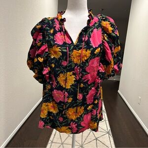 Entro Pink and Gold Flutter Sleeve Blouse with Mandarin Collar